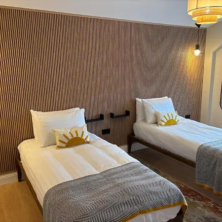 Riverside Loft Group *