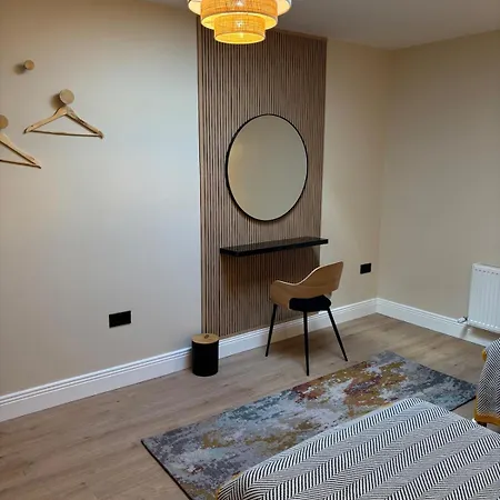 Riverside Loft Group *