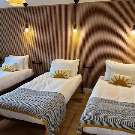 Riverside Loft Group Appartement