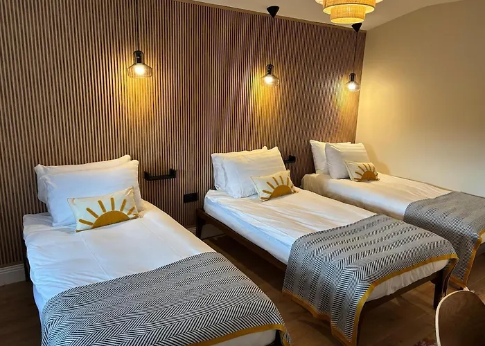 Riverside Loft Group *