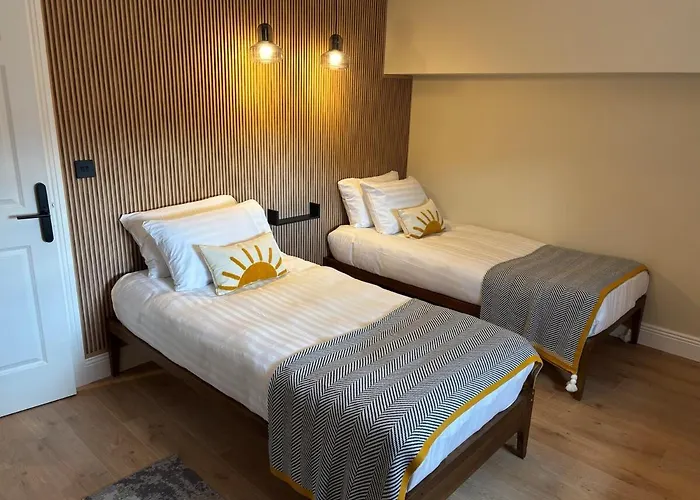 Riverside Loft Group Апартаменты Килкенни